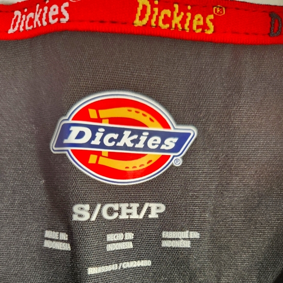 NWT Women's Dickies EDS Signature V-neck Scrub Top - Picture 2 of 8